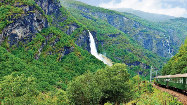 Tren de Flåm