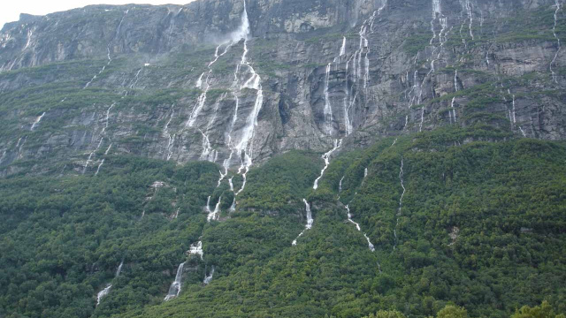 Vinnufossen