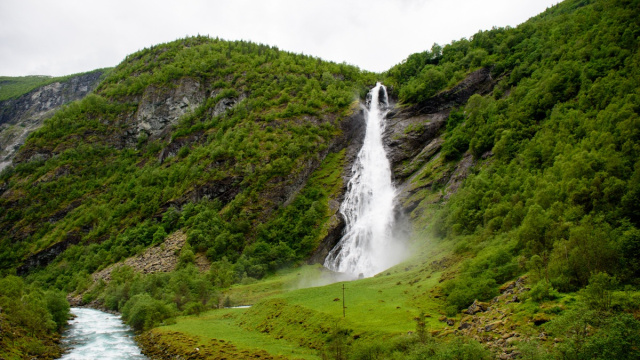 Avdalsfossen