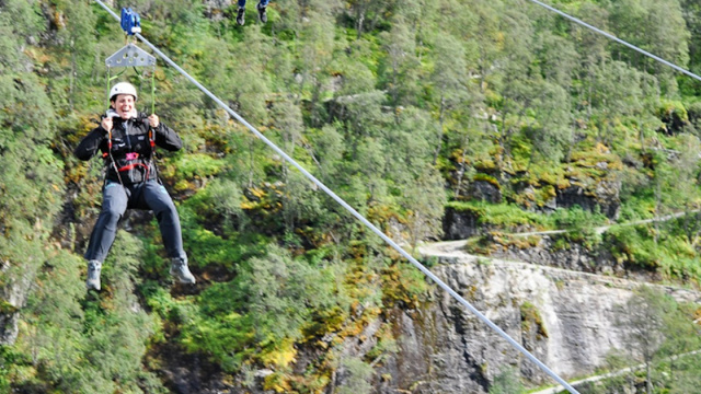 Tirolina en Myrdal