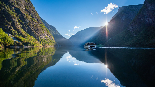 Fiordo de Næroyfjord